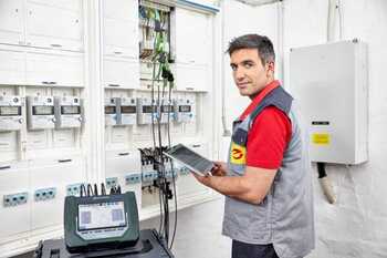 m820b-mavowatt240-app1 20387.jpg